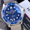 160D252F-45B2-49D2-B23A-C204C2B61EF2 Omega Seamaster 007 Argenté Bleu Hommes
