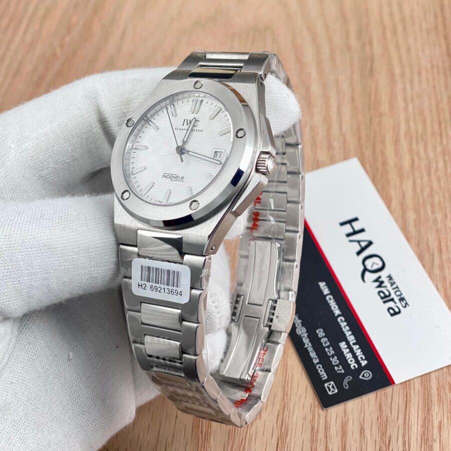343414CE-30F0-4AB3-9352-17B2419BE162 IWC INGENIEUR Argenté Blanc Automatique
