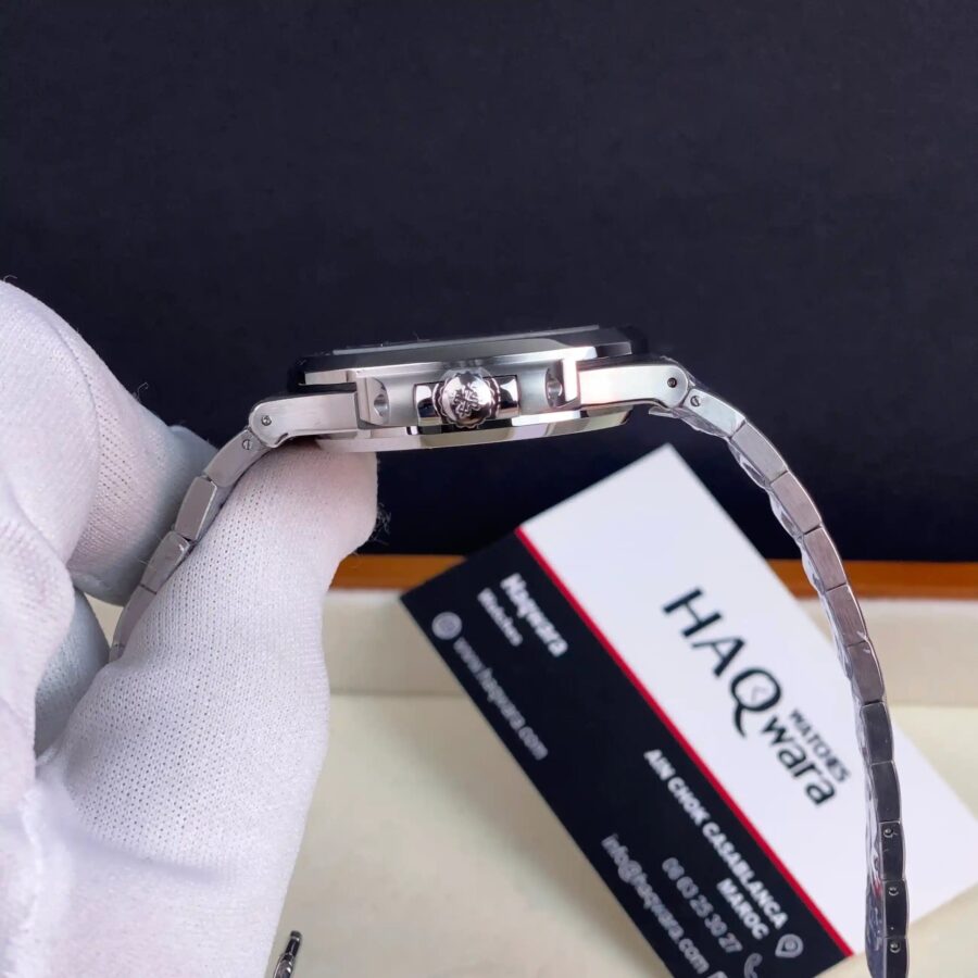 46143806-C1E5-4B93-A5DA-D7C6FFC1B509 Patek Philippe Nautilus Argenté Vert Hommes