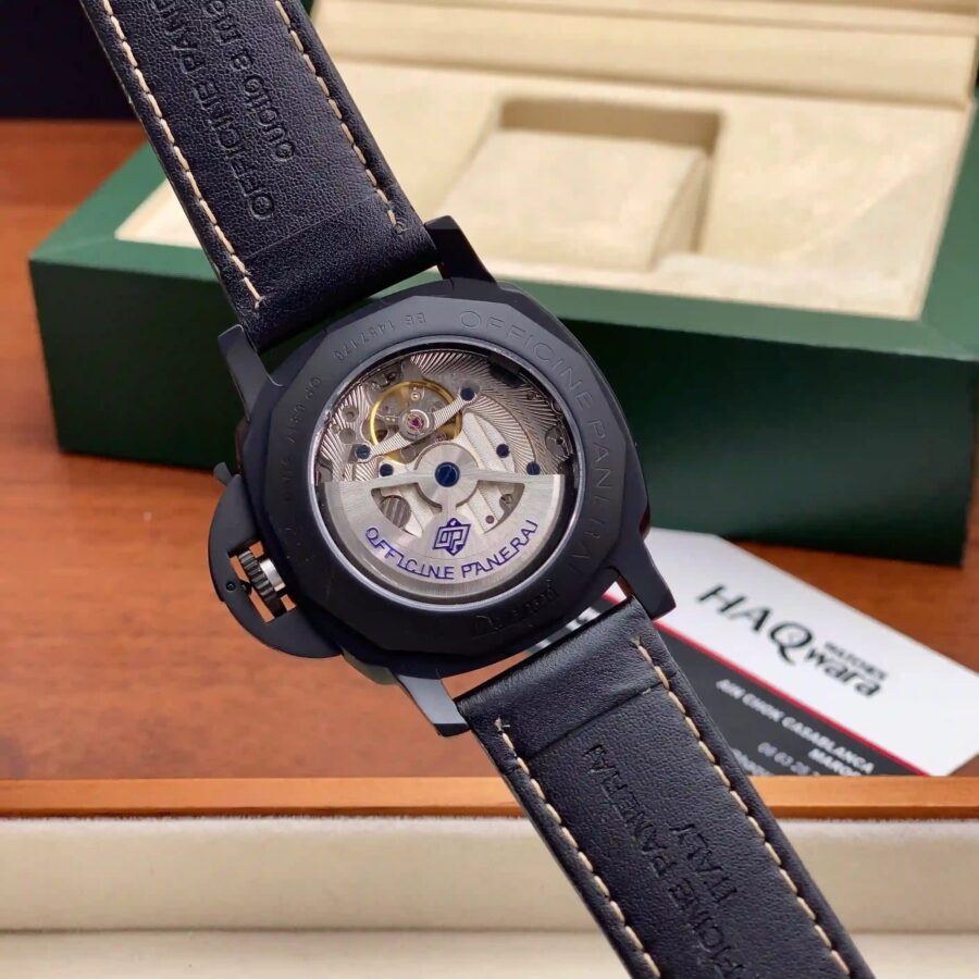 75EDF65E-E562-4AAF-AF3C-71036BEFAF4E Panerai Luna Automatique Noir