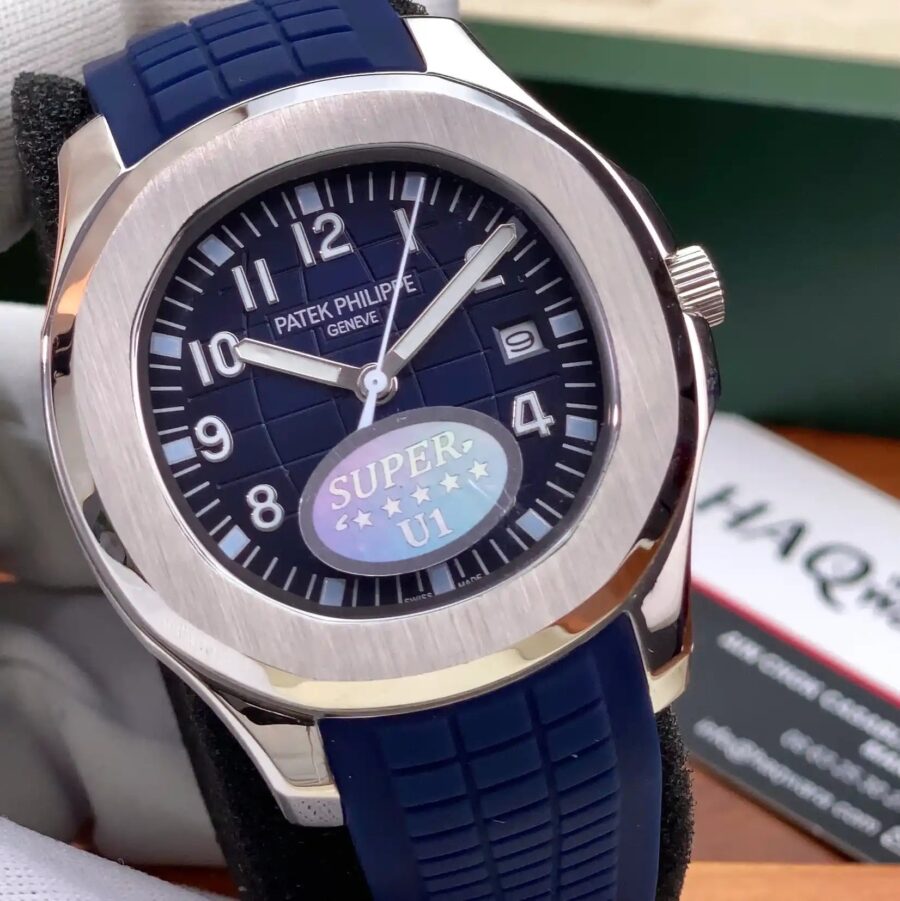 Ptk Aquanaut Automatique Argenté Bleu Silicone