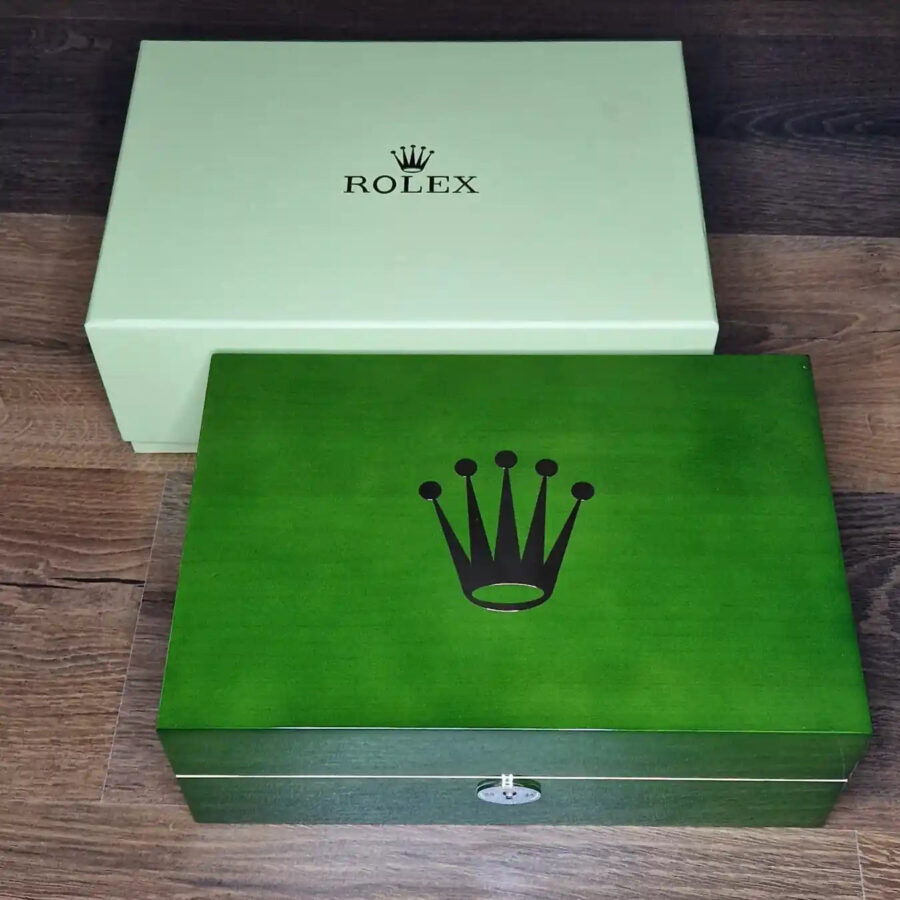 Boite montres Rlx 10 lots