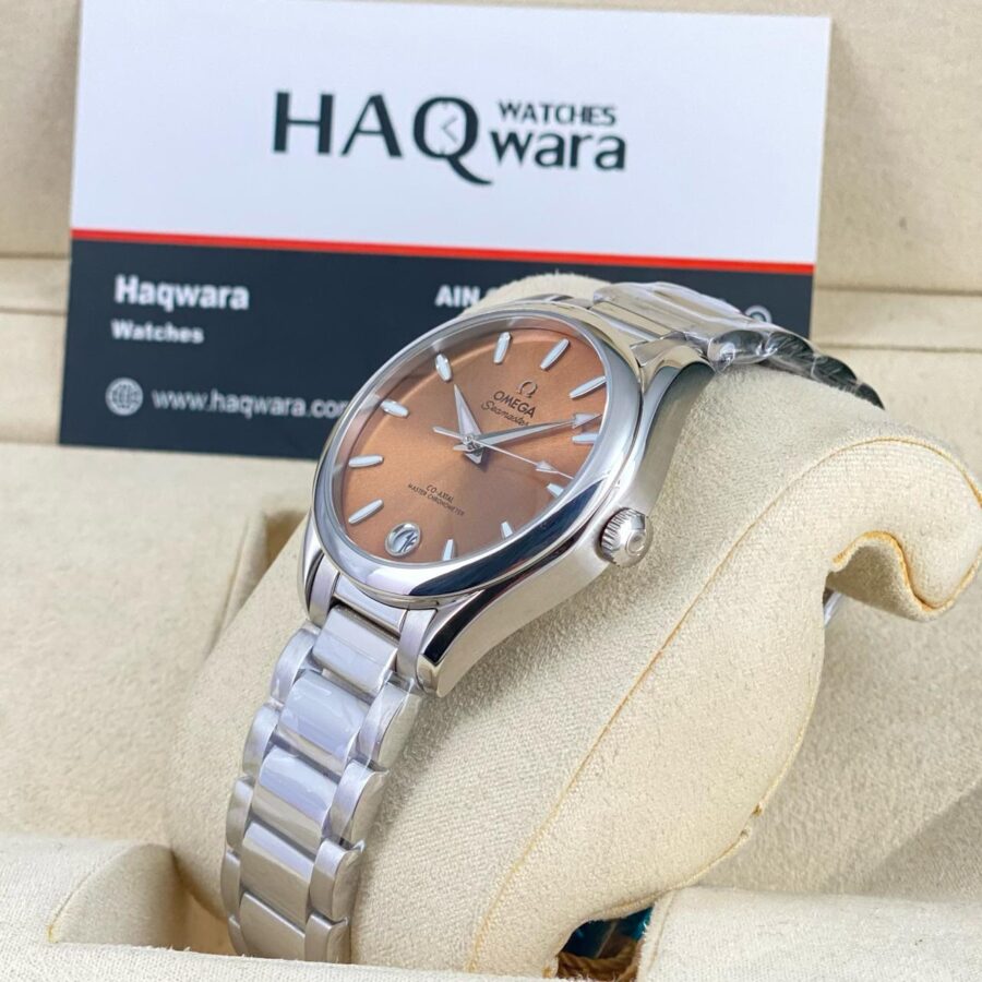 IMG-5325 Omega Seamaster Aqua Terra Argenté Marron Femmes
