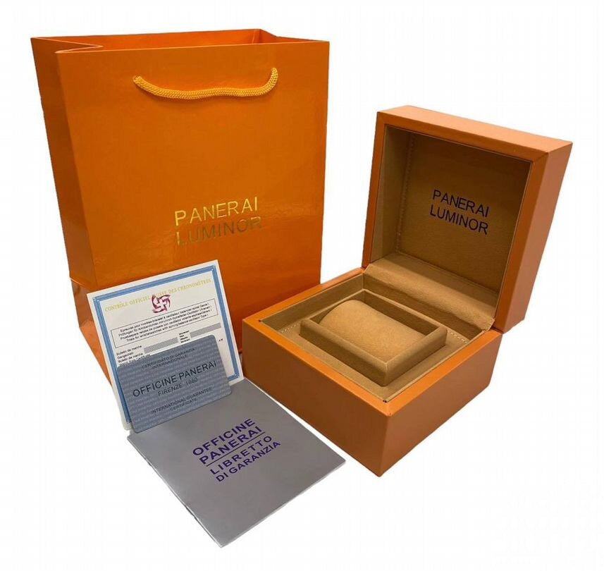 IMG-6546_53b32586-5a2d-4971-9028-f58e9cb208d4 Panerai Luna Automatique Noir